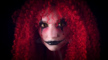 4 k Halloween korku palyaço kadın balon ile