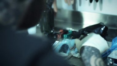 İngiltere'de dövme profesyonel ana işleri