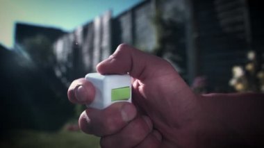 Topluca spinner stres giderici olarak pazarlanan bir oyuncak olduğunu. Bir yatak çok loblu bir düz yapı metal ya da plastik yapılan ortasına oluşur.