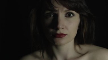 Beyaz oyuncu gerçekleştirme.