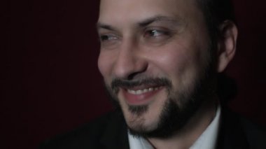 30 yaşında beyaz adam