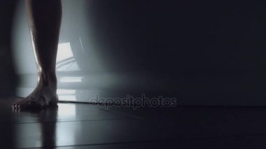 Beyaz oyuncu gerçekleştirme.