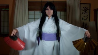 Beyaz oyuncu gerçekleştirme.