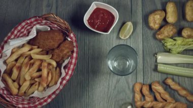 Konsept ve tasarımı bana tarafından oluşturuldu