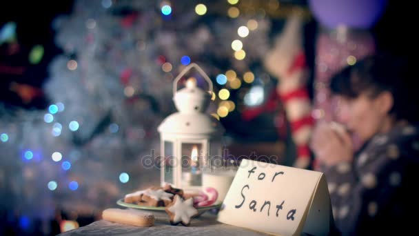 Carta Navidad Año Nuevo Galletas Para Santa Claus Cambio Enfoque — Vídeos de Stock