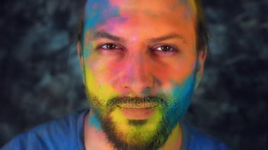 Beyaz oyuncu gerçekleştirme.