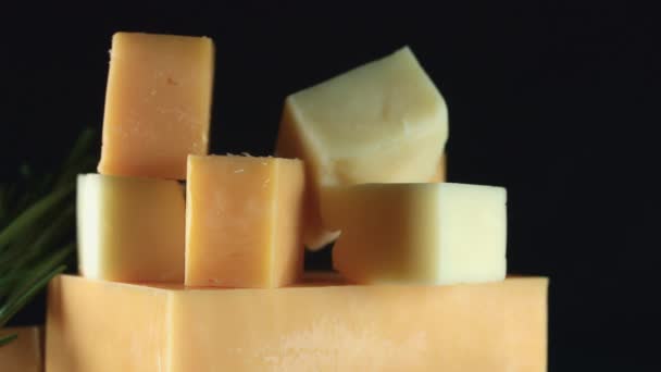 Классический сыр — стоковое видео