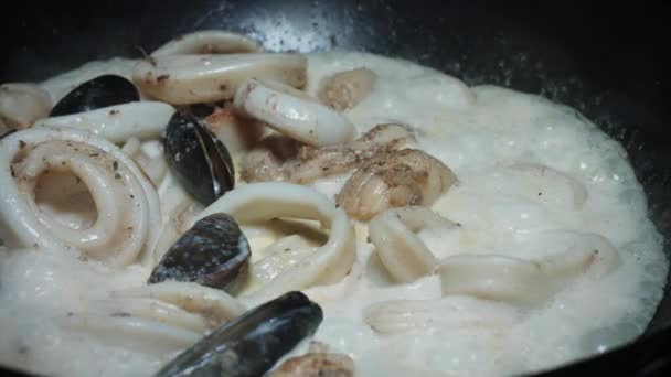 Pasta fresca e frutti di mare — Video Stock