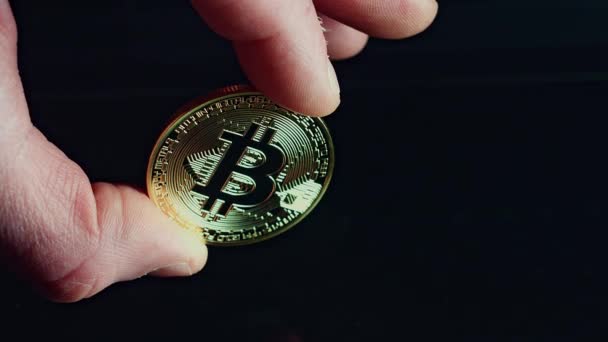 Kryptowährung, Bitcoins und Bitcoin-Brieftasche — Stockvideo