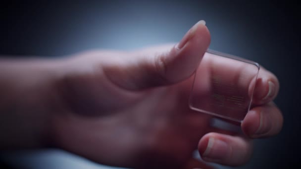 Framtida Transparenta Smarta Enhet Kod Animation Nano Telefon — Stockvideo