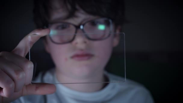 Dispositivo Inteligente Transparente Futuro Animación Estadística Activación Infantil — Vídeos de Stock