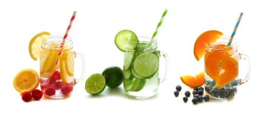 Kavanoz meyve suyuyla Detoks