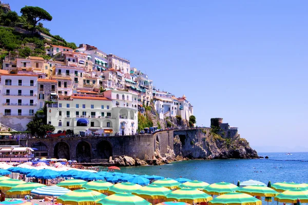 Barevné Zobrazení Nad Pláží Pobřeží Amalfi Itálie — Stock fotografie