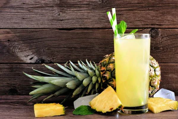 Glass Pineapple Juice Side View Rustic Wood Background — Stock Photo, Image