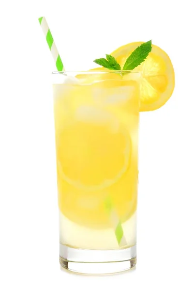 Glas Limonade Met Stro Geïsoleerd Een Witte Achtergrond — Stockfoto