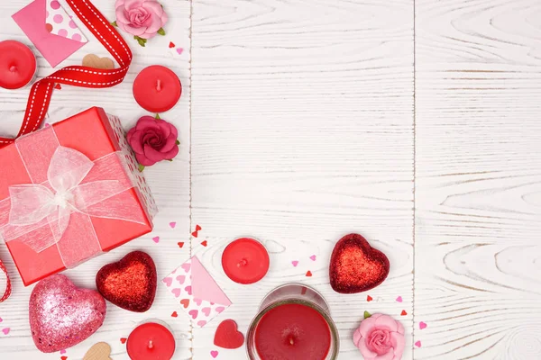 Valentines Day Corner Border Red Gifts Decorations Overhead View Rustic — 스톡 사진