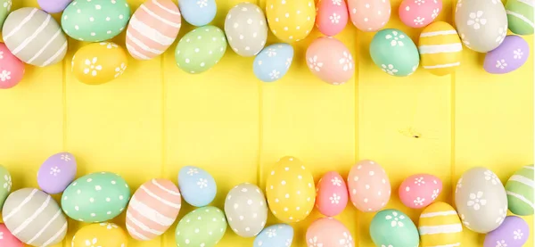 Banner Pascua Con Doble Borde Huevo Color Pastel Sobre Fondo —  Fotos de Stock