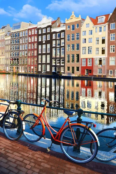 Bicycles Beautiful Canals Reflections Amsterdam Netherlands — Stock Photo, Image