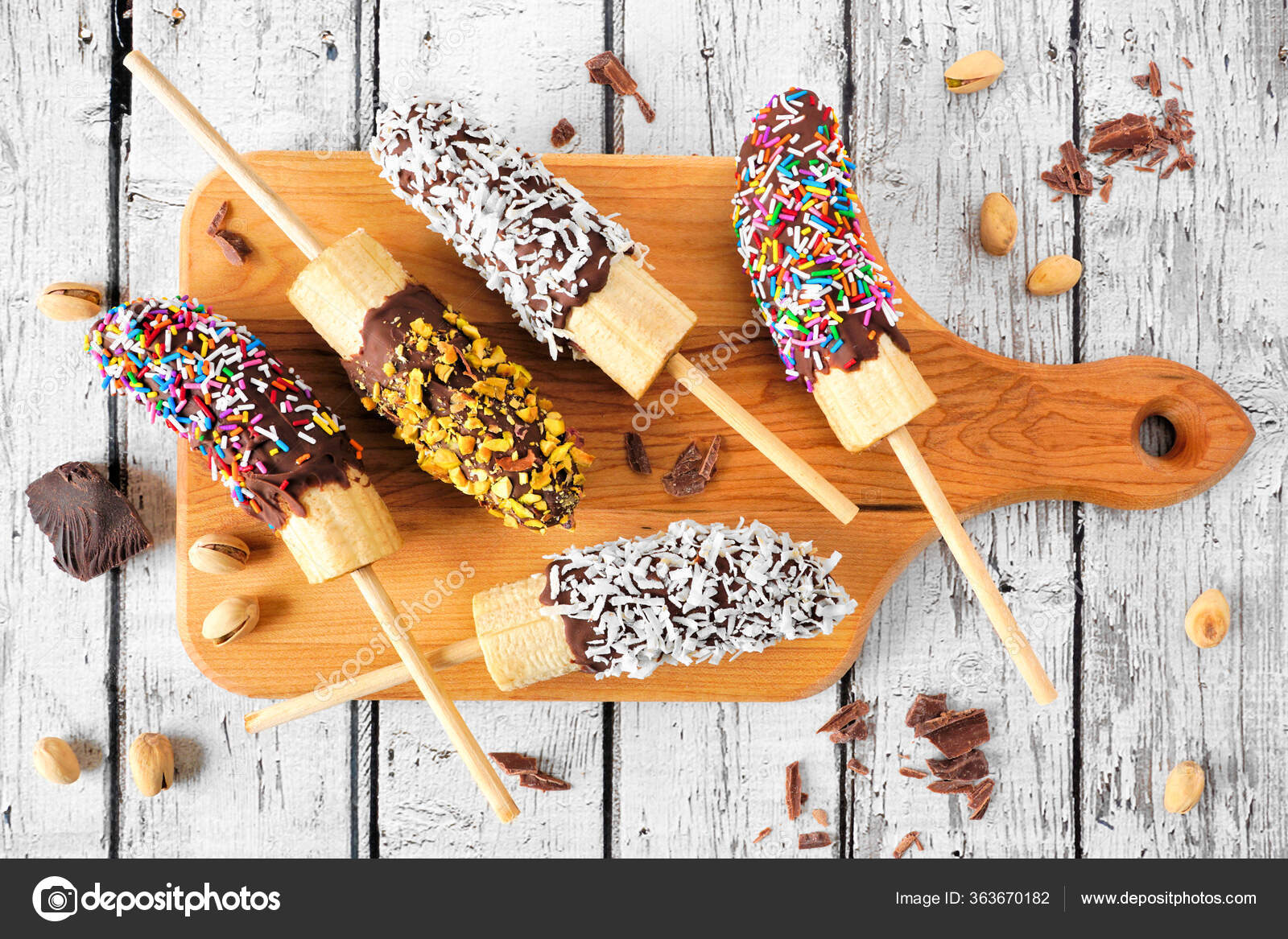 Plátano Helado Bañado Chocolate Con Chispas Nueces Coco Vista