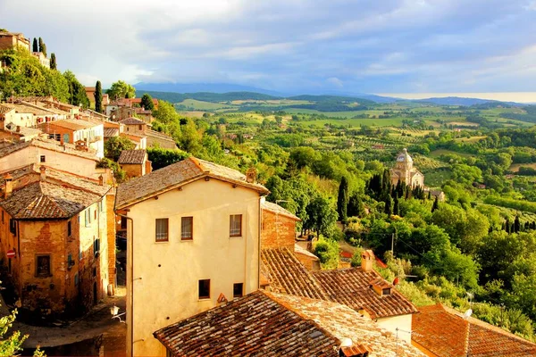 Widok Krajobraz Toskanii Wzgórza Miasta Montepulciano — Zdjęcie stockowe