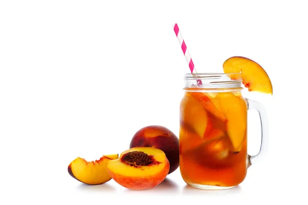 Summer Peach Iced Tea Mason Jar Glass Cut Fruit Isolated — Stock Photo, Image