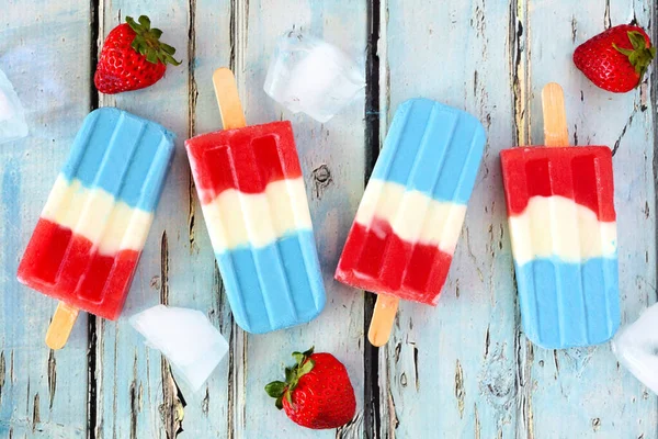 Glace Aux Fruits Rouges Blancs Bleus Été Vue Dessus Sur — Photo