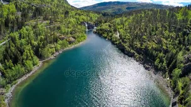 美しい自然ノルウェーから空中映像 — ストック動画