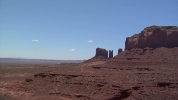 Letecký snímek monument valley silnice — Stock video