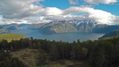 güzel doğa Norveç uçan sognefjorden üzerinde