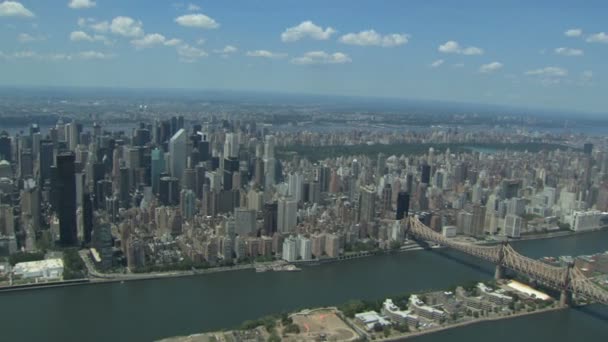 Luchtfoto van de New york city — Stockvideo