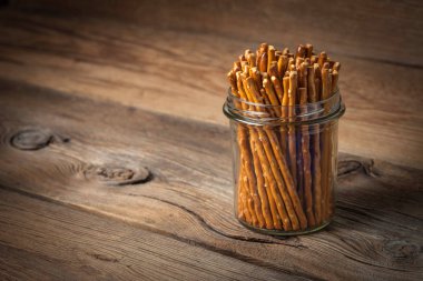 tuzlu kraker sopaları.