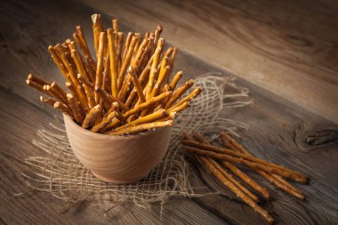 tuzlu kraker sopaları.