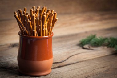 tuzlu kraker sopaları.