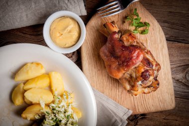 Domuz budu kızartması..