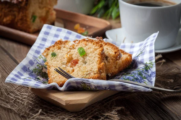 Christmas fruit cake. — Stock Photo, Image