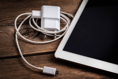 Dijital masa bilgisayar ve a fiyat istemek.