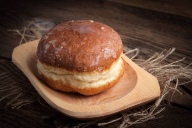 Geleneksel tatlı çörek.