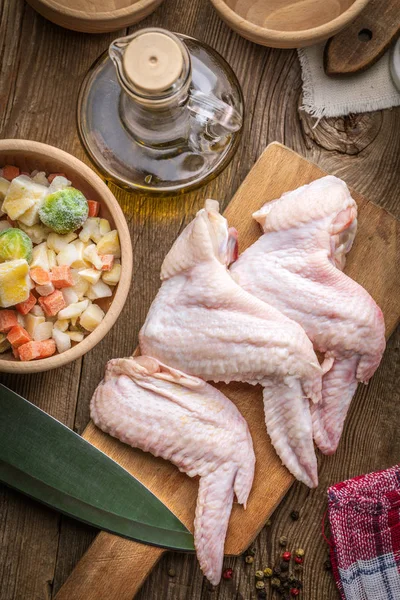 Fresh chicken wings. — Stock Photo, Image