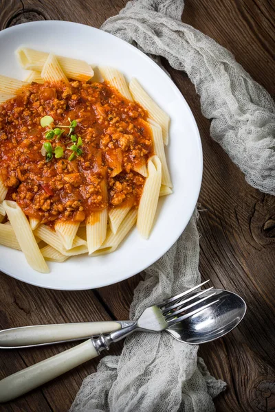 Pasta penne with tomato bolognese sauce. — Stock Photo, Image