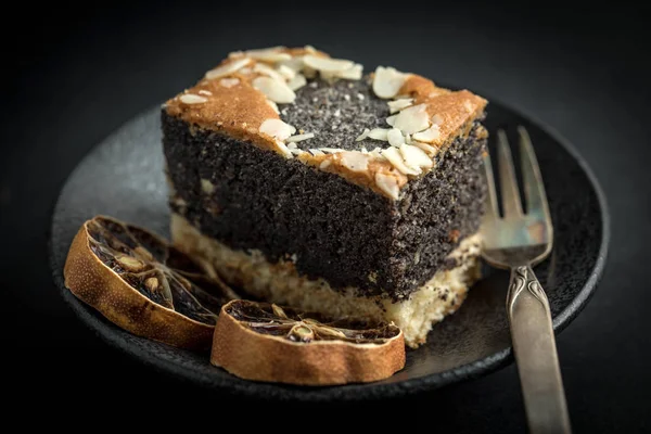 Poppy seed cake. — Stock Photo, Image