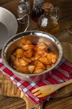 Tavuk Marine topakları.