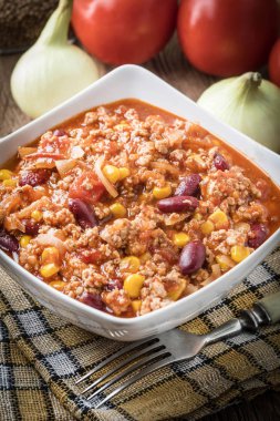 Kavanozda kırmızı biber..