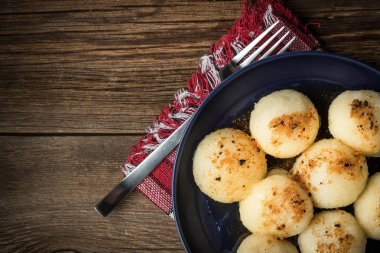 Etli patates köftesi..