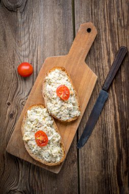 Uskumru Yapıştır balık.