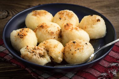 Etli patates köftesi..