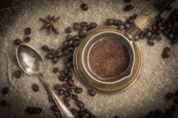 Turkish coffee in copper coffe pot — Stock Photo, Image