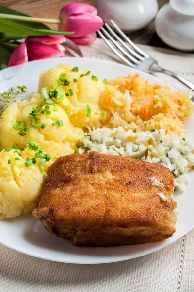 Filete de pescado frito de bacalao . —  Fotos de Stock