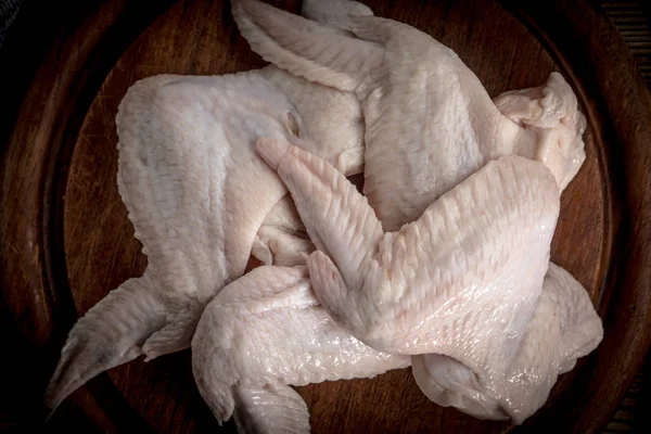 Fresh raw chicken wing. — Stock Photo, Image