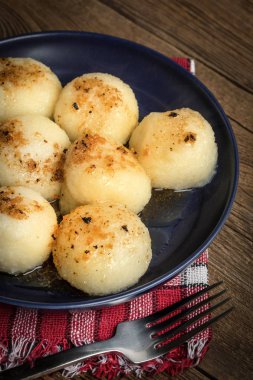 Etli patates köftesi..