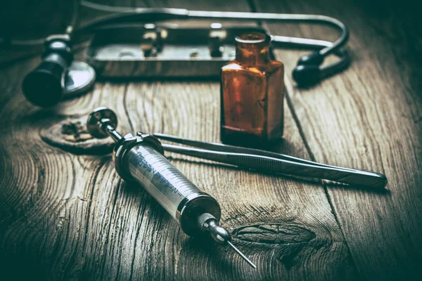 Old medical instruments. — Stock Photo, Image
